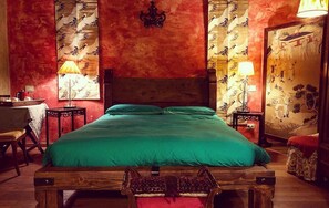 Bed sheets, wheelchair access