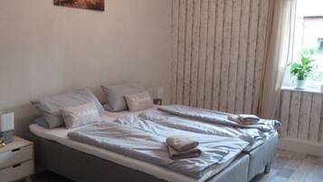 3 Schlafzimmer, Bügeleisen/Bügelbrett, WLAN, Bettwäsche