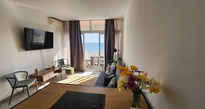 Amazing Meerblick vom Balkon und Schlafzimmer.