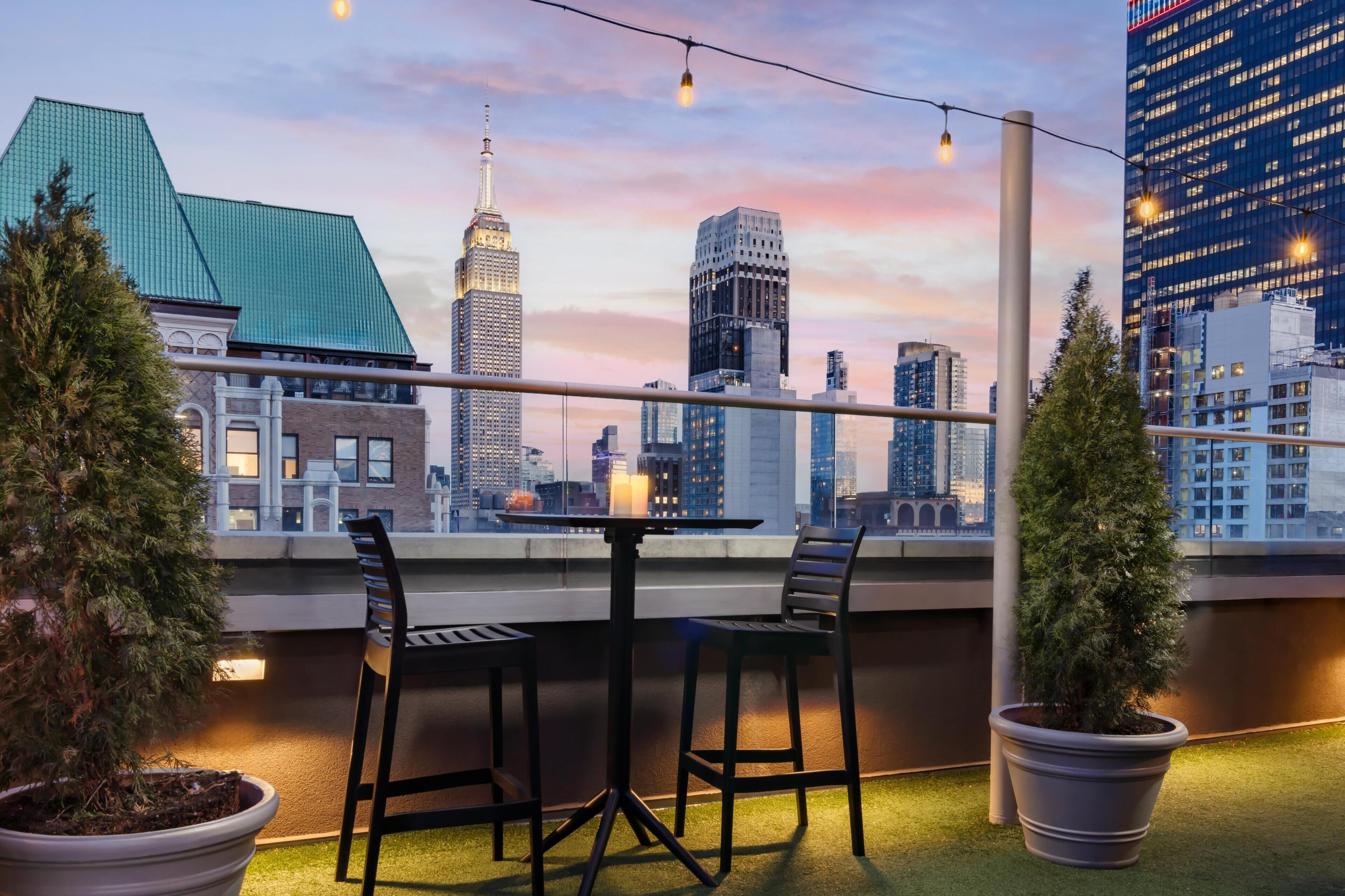 Foto - DoubleTree by Hilton New York Times Square South