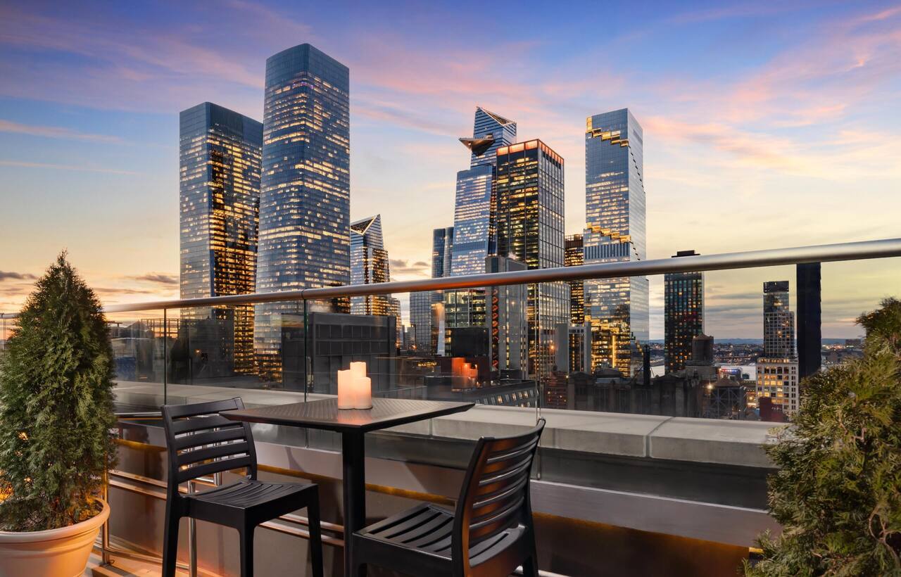Doubletree by Hilton New York Times Square South