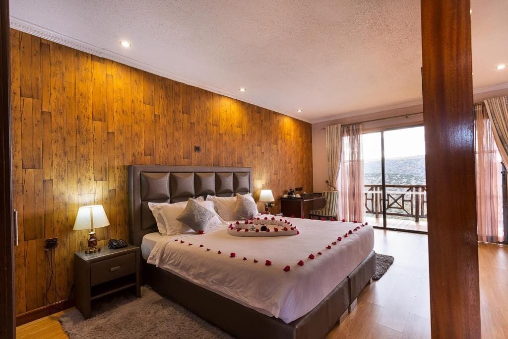 Suíte executiva, vista para a colina | Wi-Fi de cortesia, roupa de cama