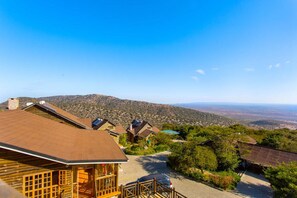 Deluxe Twin Room | View from room - Lerruat Log Resort (Bisil)