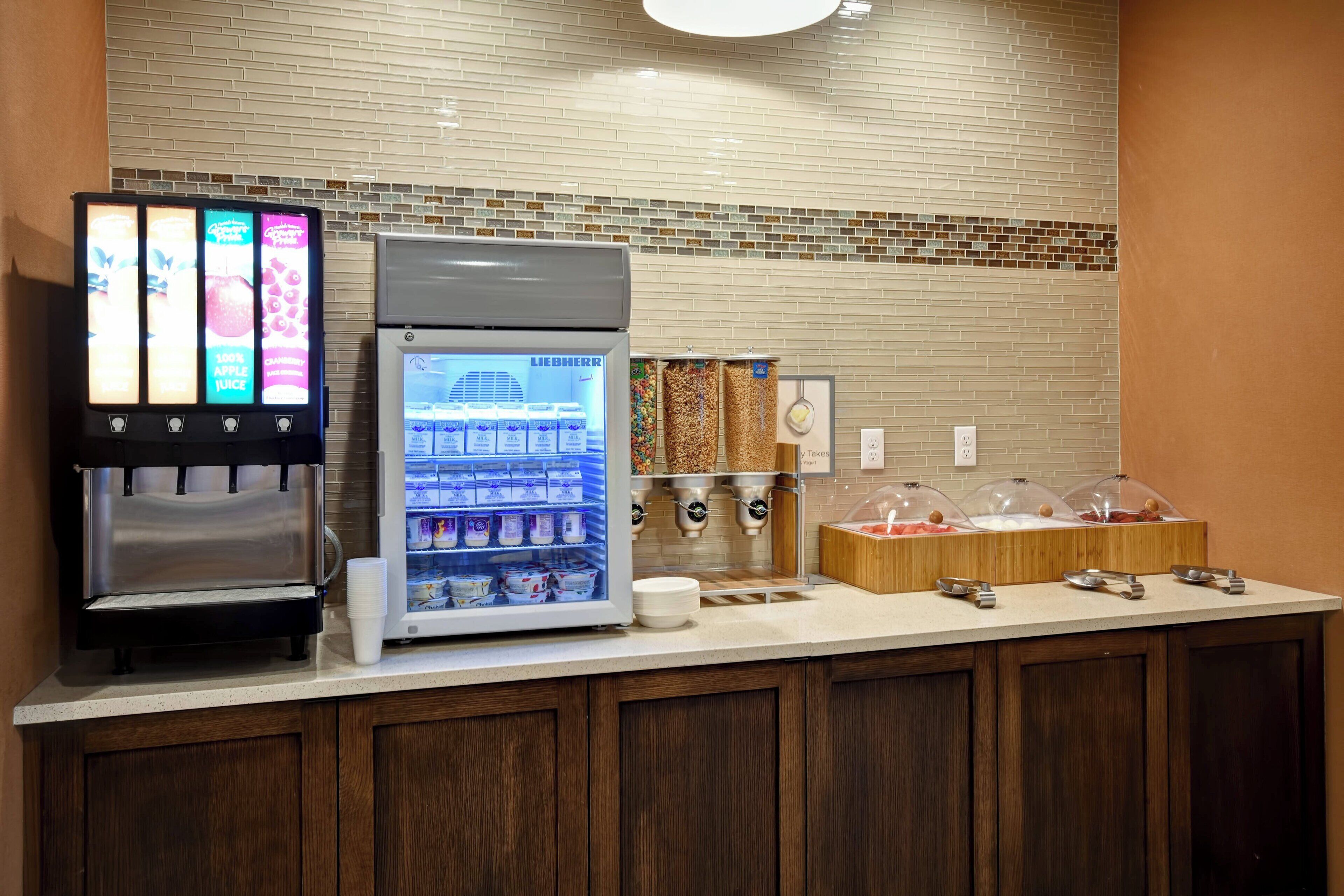 free daily continental breakfast