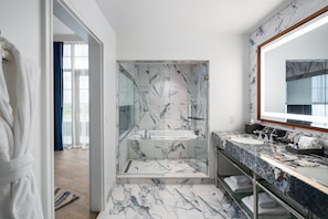 Executive Studio Suite, 1 King Bed with Sofa bed | Bathroom | Designer toiletries, hair dryer, bathrobes, slippers - JW Marriott Savannah Plant Riverside District (Savannah)