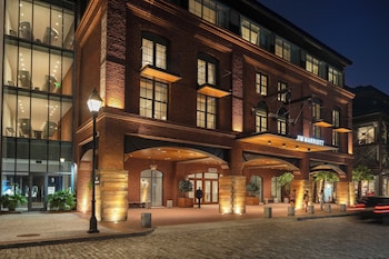 View from property looking out at JW Marriott Savannah Plant Riverside District