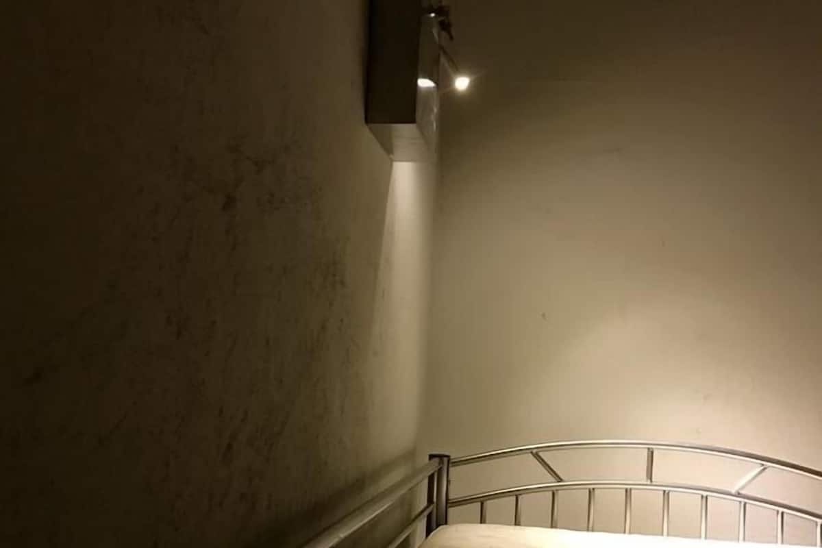 غرفة مزدوجة | واي فاي مجانًا وبديكورات فريدة لكل غرفة وطراز فريد لكل وحدة
