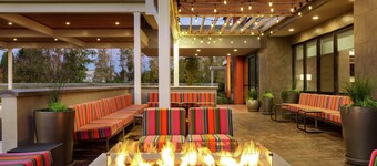 Home2 Suites by Hilton Portland Airport OR