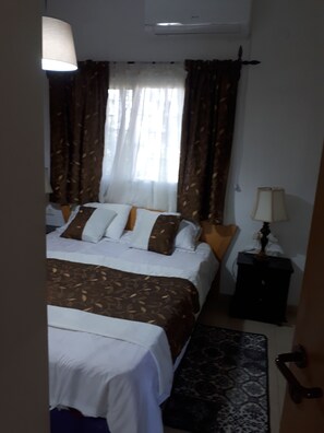 1 bedroom, WiFi, bed sheets