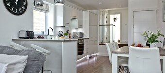 Sunnymead Penthouse, Exmouth - en lägenhet för 4 gäster i 2 sovrum