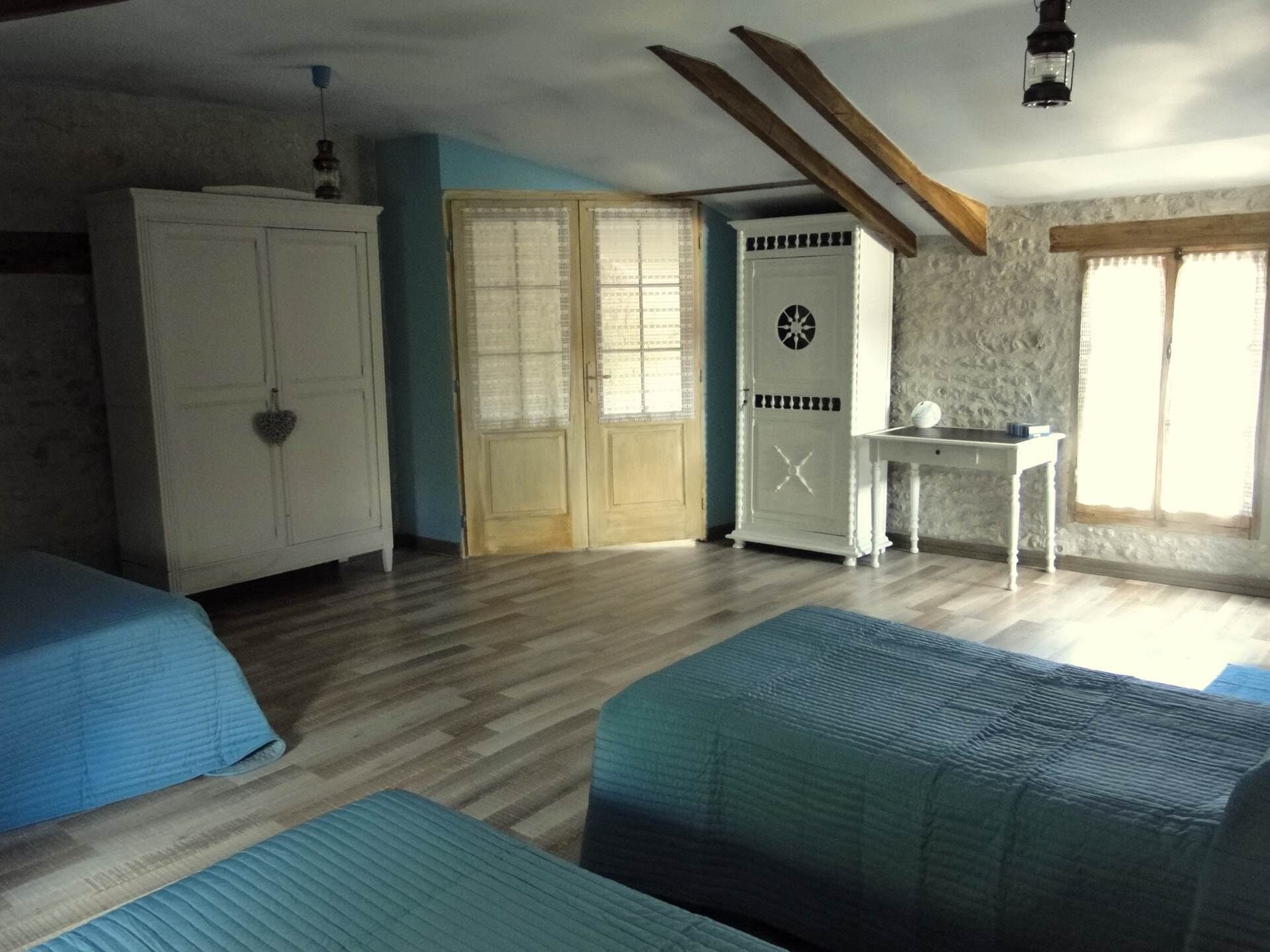 1 bedroom, free WiFi, bed sheets