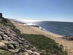 Beach towels - Adorable Cottage! Wlk 2 Beach! Cntrl AC! Fire Pit! (Dennis)