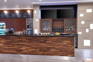 Breakfast and dinner served - Courtyard by Marriott Jackson (Jackson)