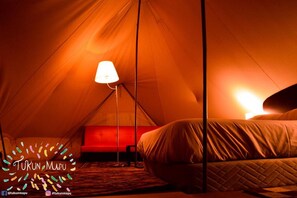Exclusive Tent | Premium bedding, individually decorated, individually furnished