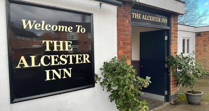 Alcester Inn