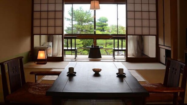 Unclassified image, 1 of 8, button - Ryokan Matsunoi (Karatsu)
