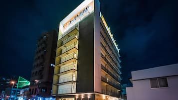 Front of property – evening/night