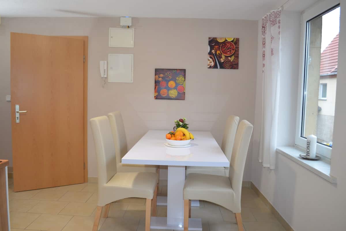 Departamento estándar | Servicio a la habitación