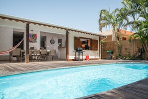 Pool - Cozy Villa, Large capacity and pool (POINT A PITRE)