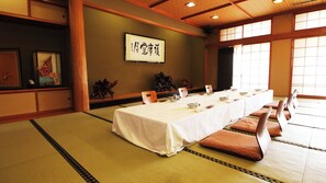 สถานที่จัดงานประชุม