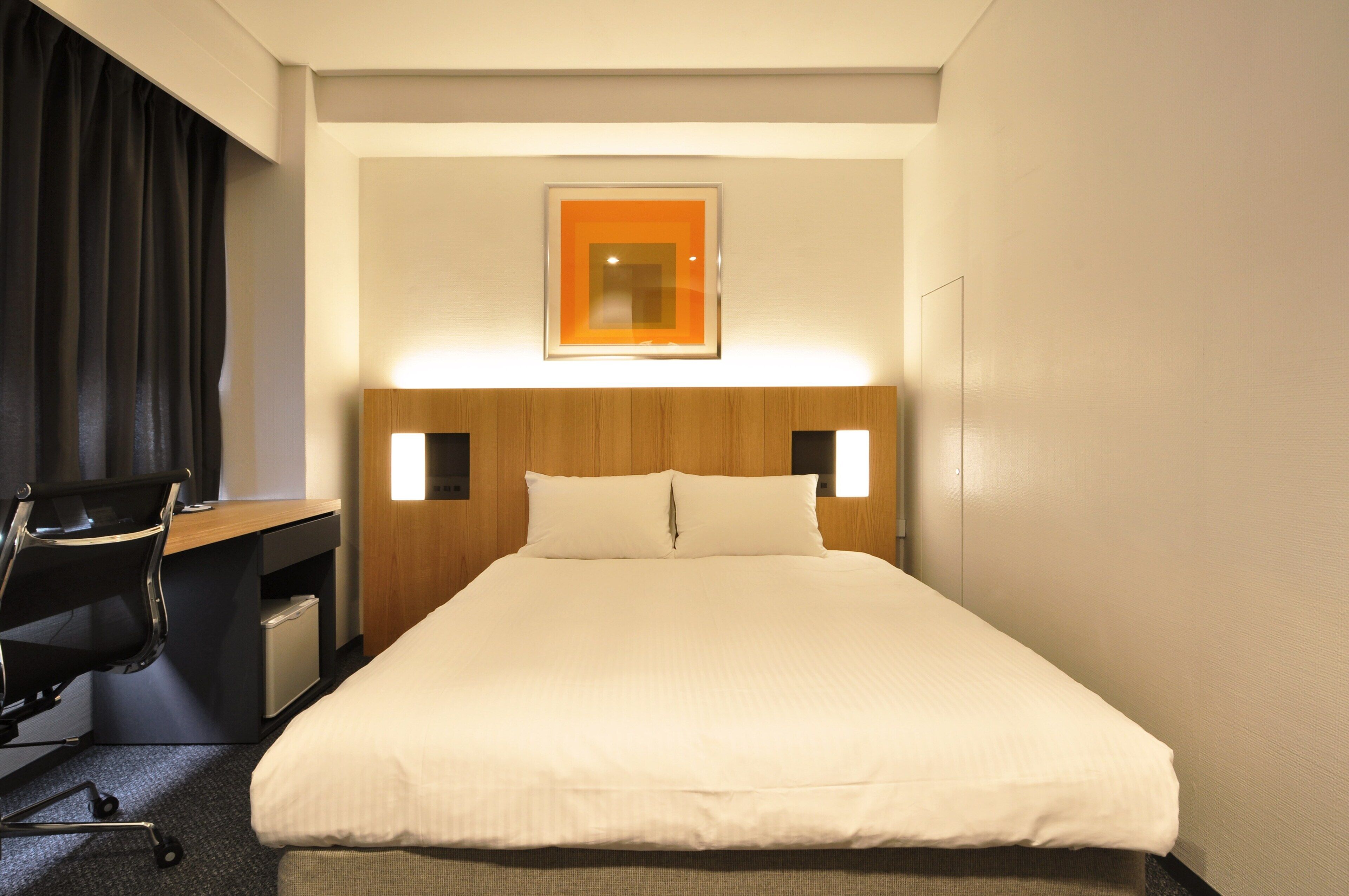 deluxe double room | desk, blackout curtains, iron/ironing board, free wifi