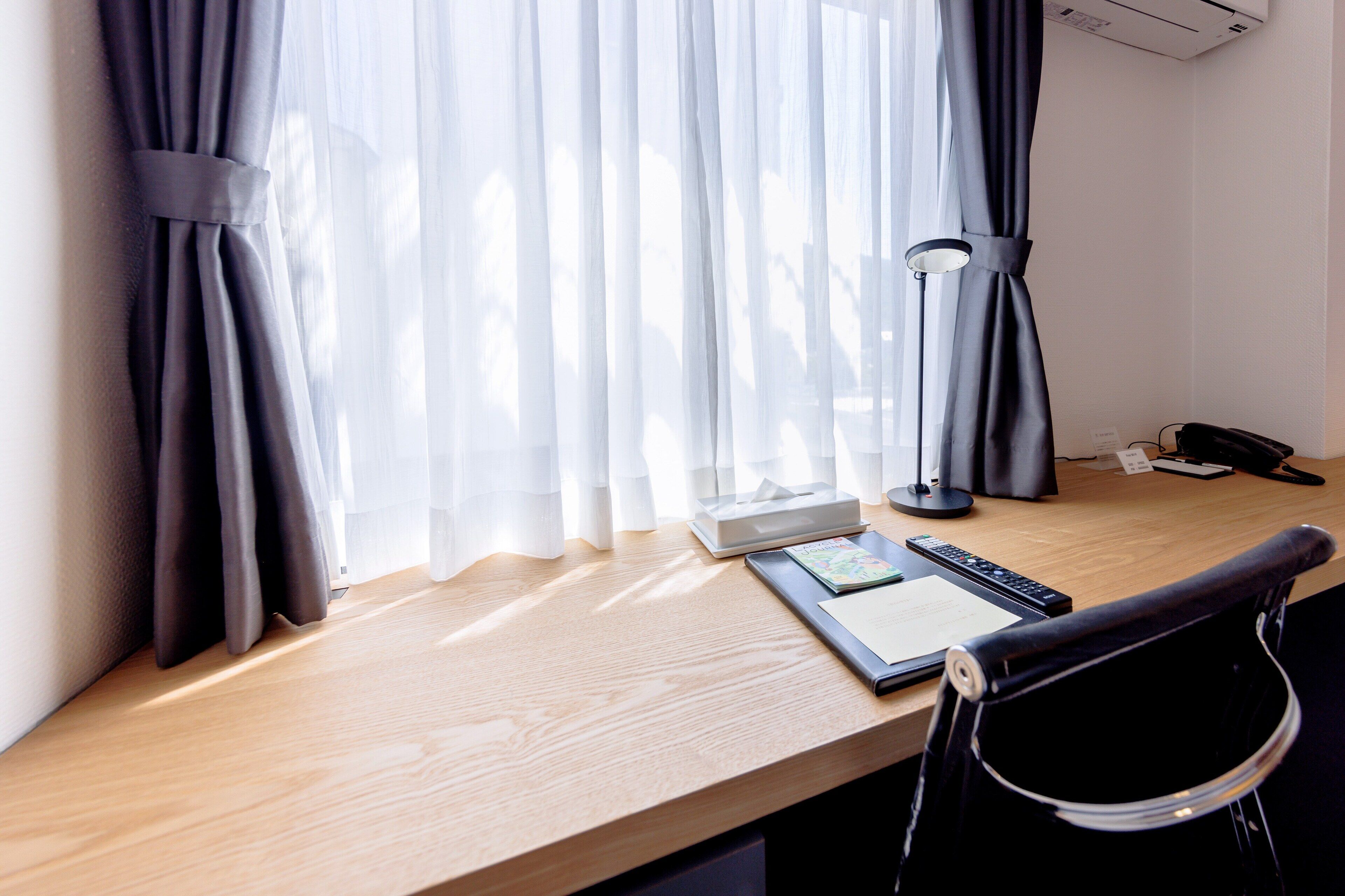 single room, non smoking | desk, blackout curtains, iron/ironing board, free wifi