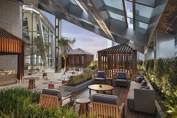 5 restaurants, breakfast, lunch, dinner served; Mediterranean cuisine