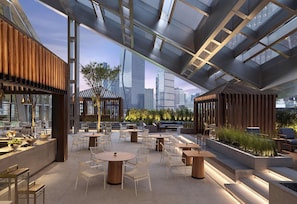 5 restaurants, breakfast, lunch, dinner served; Mediterranean cuisine - Park Hyatt Shenzhen (Shenzhen)