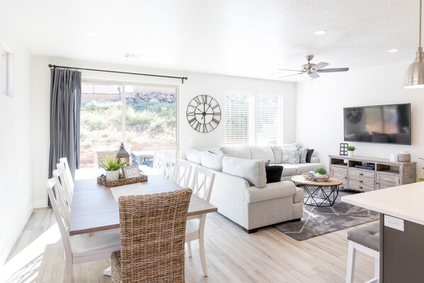 Smart-TV, DVD-Player