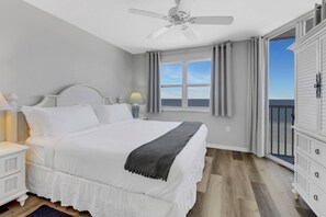 2 slaapkamers, een strijkplank/strijkijzer, gratis wifi, beddengoed