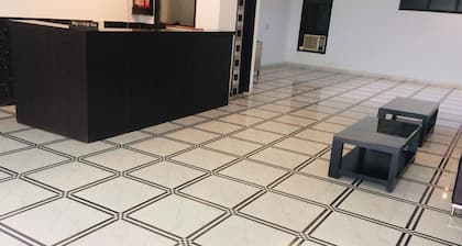 Hotel Petals Solo