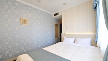 Zimmersafe, Bügeleisen/Bügelbrett, kostenloses WLAN