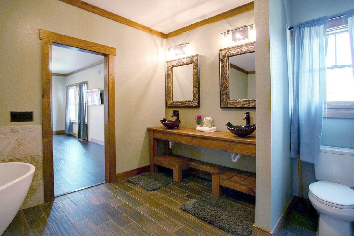Photo 49 of SWAGMAN Elegant, Award Winning,- Secluded- You can split your payments 3 ways.