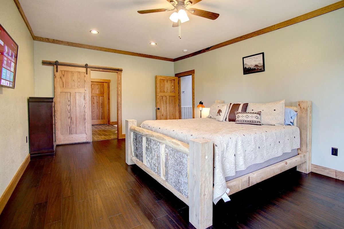 Photo 41 of SWAGMAN Elegant, Award Winning,- Secluded- You can split your payments 3 ways.