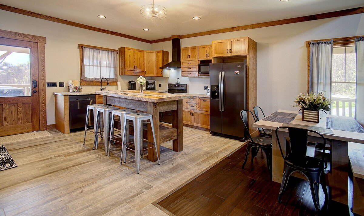 Photo 36 of SWAGMAN Elegant, Award Winning,- Secluded- You can split your payments 3 ways.