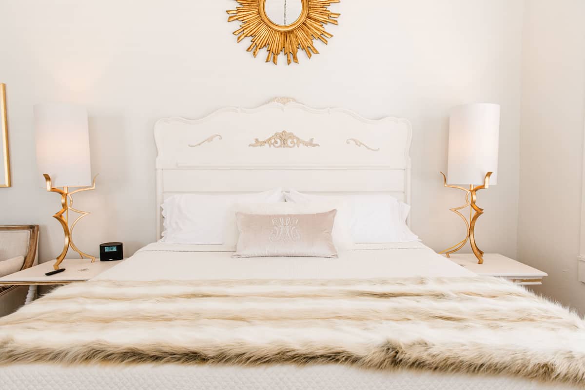 The Cummins Suite | Premium bedding, memory foam beds, individually decorated