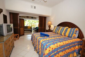 2 Schlafzimmer, Zimmersafe, Bügeleisen/Bügelbrett, WLAN