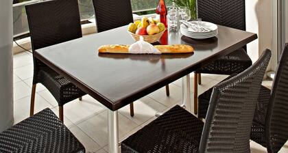 À seulement 1,4 km vom Strand entfernt Piscine sur le toit du solarium