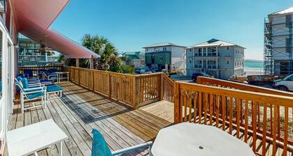 Persianlahden näkymä kotiin kadun toisella puolella rannalta - kävele kauppoja / ravintoloita!