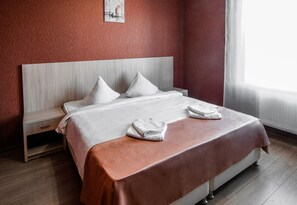 Blackout curtains, rollaway beds, free WiFi, bed sheets
