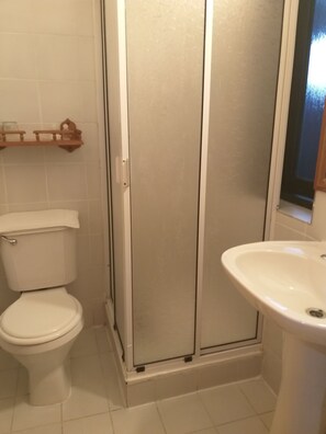 Bathroom - Hotel Sueños del Volcan (Villarrica)