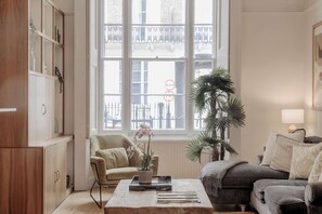 Smart TV, offices - 2-bed flat in Paddington - Hyde Park (Greater London)