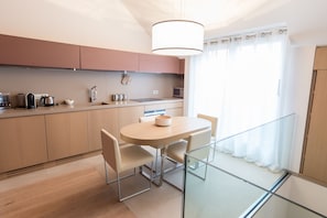 Penthouse, 2 Bedrooms, Balcony | Private kitchen - Guillaume Suites (Luxembourg City)