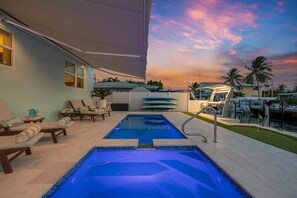 Outdoor pool, a heated pool