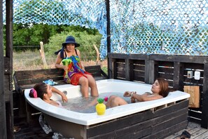 Jetted bathtub - Paraiso Lounge Santa Marta (Santa Marta)