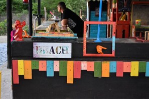 Bar (in der Unterkunft)