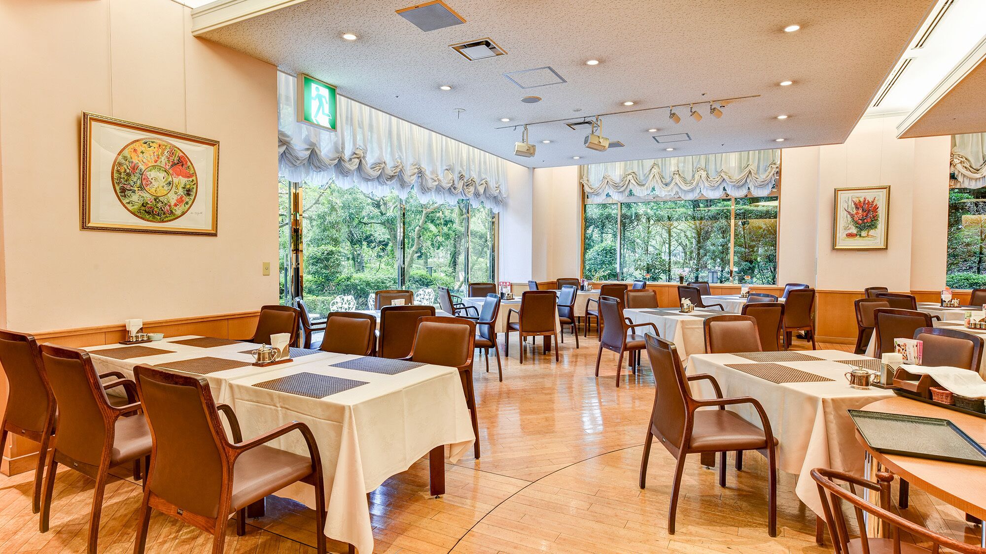 Meeting facility