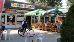 Snack bar