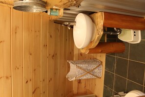 淋浴/盆浴组合、环保洗浴用品、吹风机、毛巾