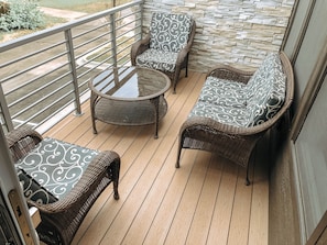 Property grounds - Elegant new townhouse in downtown Bentonville (Bentonville)